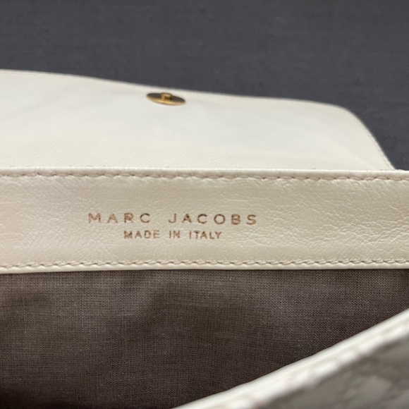 Marc Jacobs wristlet